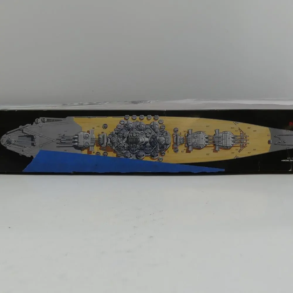 Tamiya 1/350 Japanese Battleship Yamato Model Kit 78030 Open Box New WWII